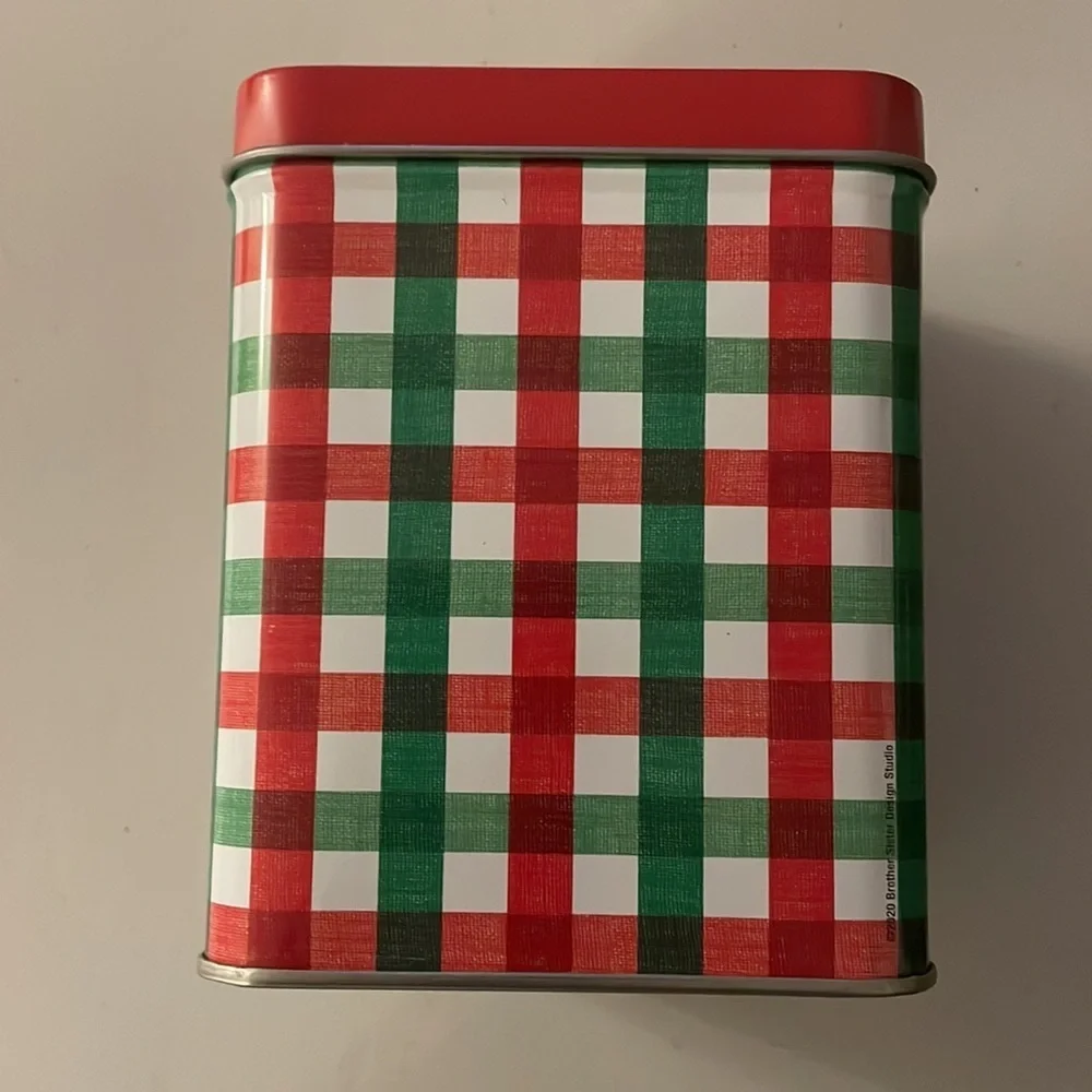 Merry Christmas tin